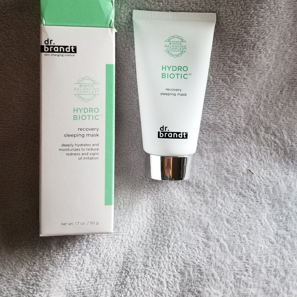 Hydro biotic sleeping mask nwt